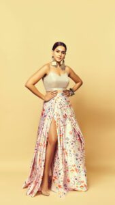 Genelia Deshmukh high slit hot dress