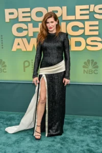 Kathryn Hahn hot gown