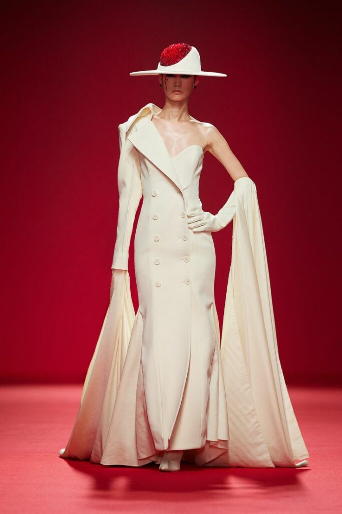 Robert Wun's FW24 Fashion: Embracing Futurism 005