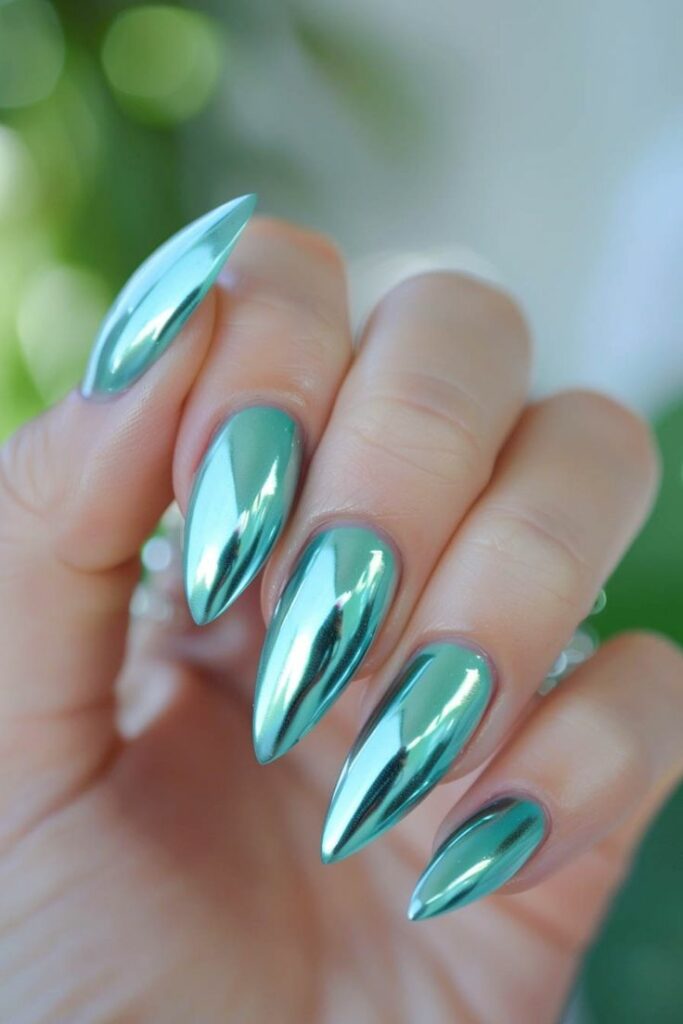 chrome nails green
