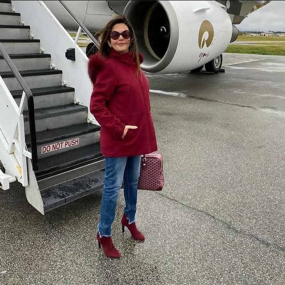 Nita Ambani hot in casual