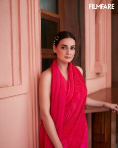 Dia Mirza sexy in red 