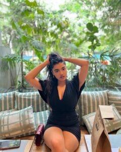 Ketika Sharma little hot dress