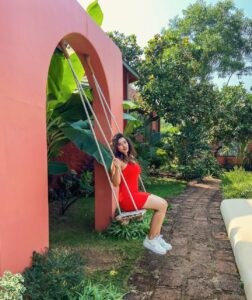 Ketika Sharma hot red dress