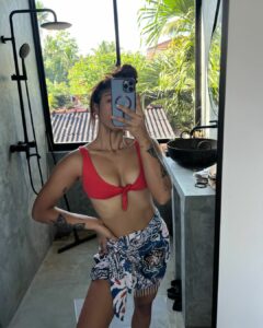 Santoshi Shetty hot bikini