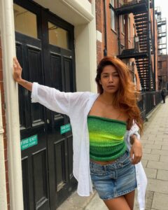 Santoshi Shetty stylish hairstyle