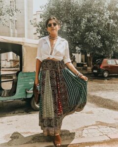 kritika khurana hot outfits