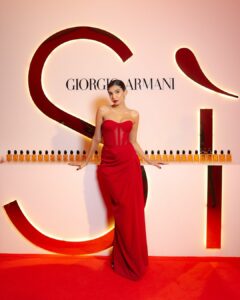 Juhi Godambe red carpet