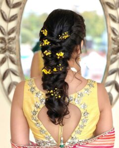 Hairstyle in modern twist