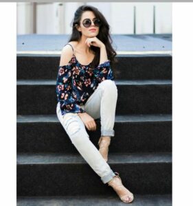 Aakriti Rana hot casual look