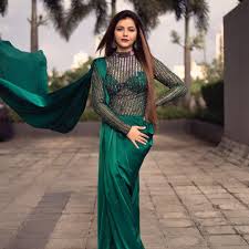 Rubina Dilaik with her emerald green ensemble