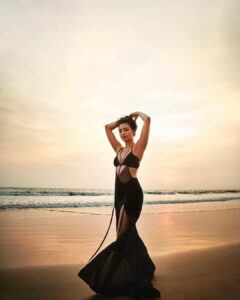 Radhika Apte sexy dress