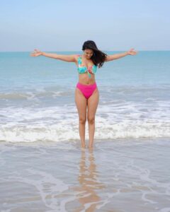 Erica Fernandes floral bikini