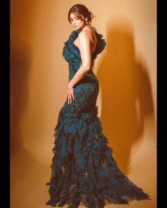 Daisy Shah in maxi sexy red carpet dress