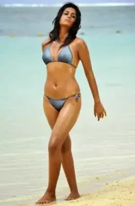 Gauahar Khan sexy in bikini