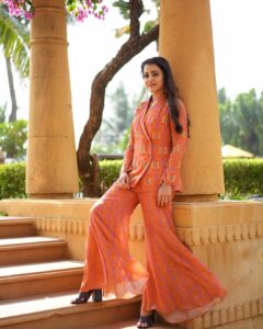 Trisha Krishnan trouser casual stylish