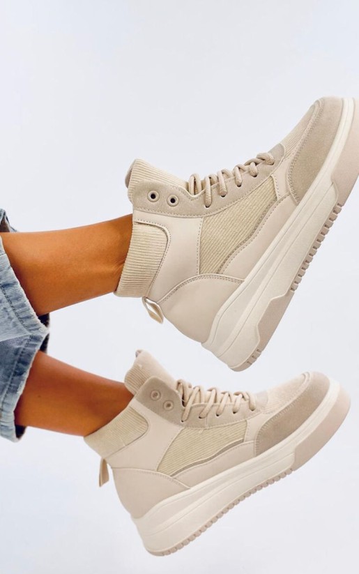 Sneaker-Mule hybrids