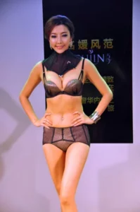 Li Bingbing Bikini cute in black
