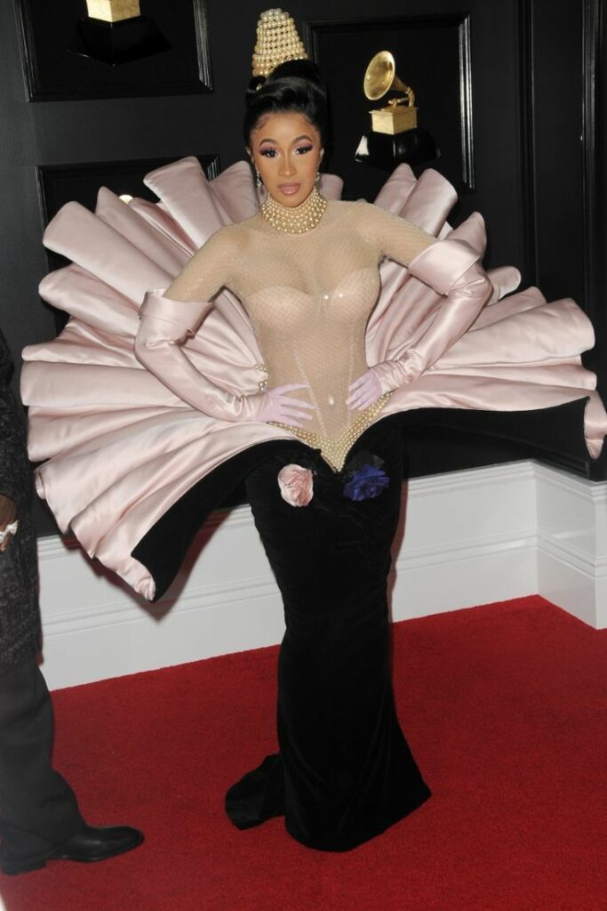 Cardi B. fashion Grammy's in Pink