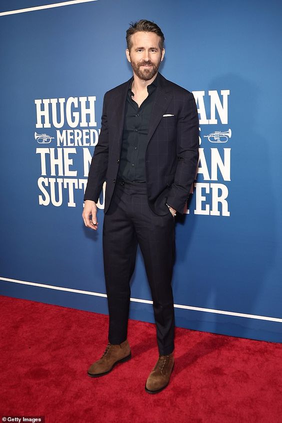 Ryan Reynold Fashion Black checked suit