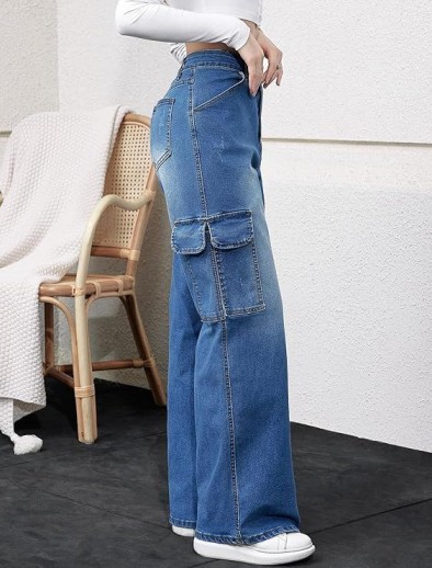 Baggy Wide-Leg Jeans