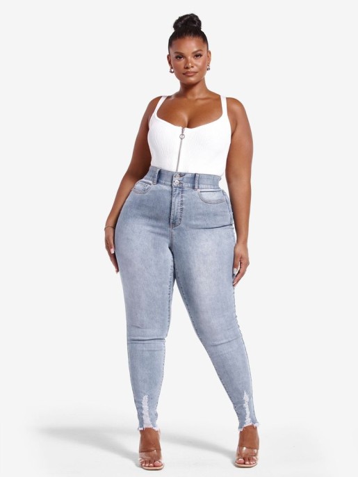 Universal Standard Seine High-Rise Skinny Jeans for Curvy Women