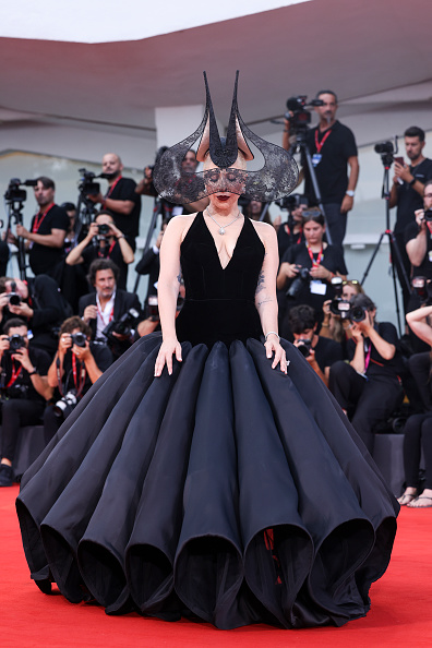Lady Gaga in Dior red carpet