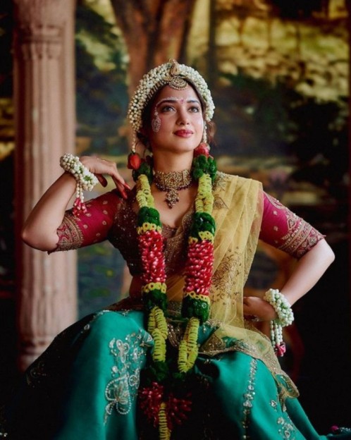 The Traditional Bridal Look