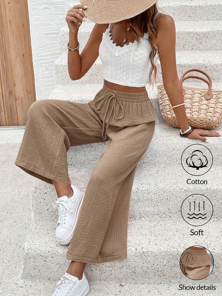 Wear Wide-Leg Pants to Pair with Chunky Sneakers for a Stunner Moment