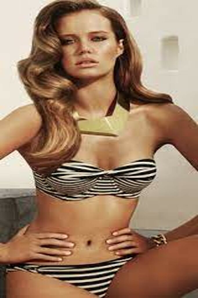 Sofía Vergara beach bikini striped