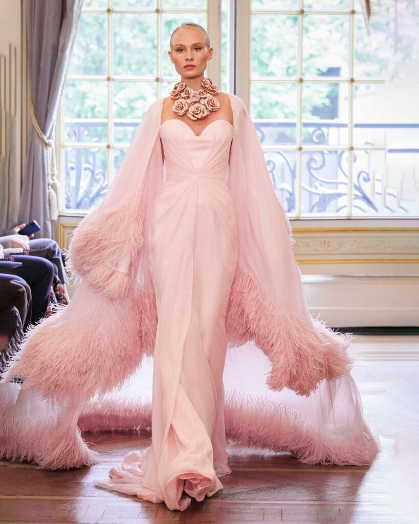 Tamara Ralph Haute Couture model