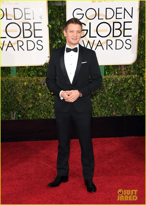 Jeremy Renner in Velvet Burgundy Suit at the Golden Globe