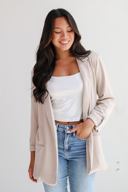 crop top with blazer and jeans