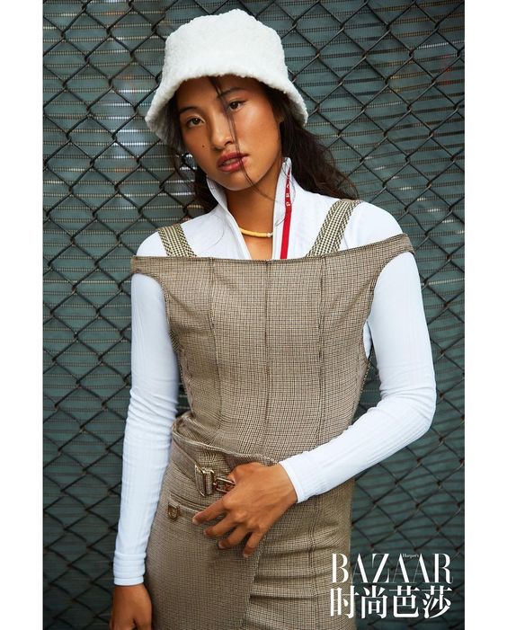 Qinwen Zheng fashion moments casual chic