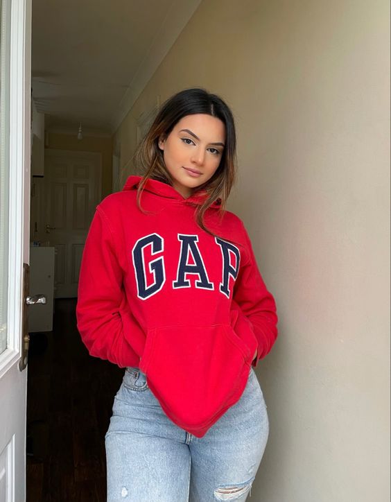 Hoodies for Women red gap