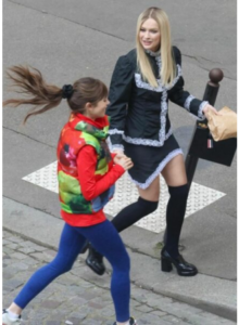 Lily Collins Casual Outfit, as She Effortlessly Slay in Leggings and Sporty Sneakers.