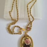 1928 Jewelry necklace