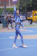 Kendall Jenner: Nonchalant layers of denim do not require any effort.
