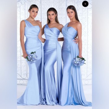 Best Bridesmaid Dress Styles For Petite Figured.