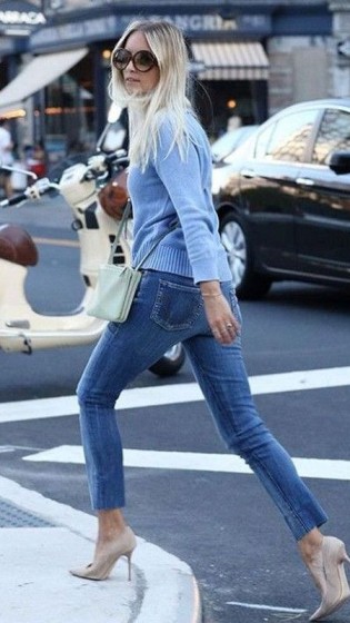 Just the Top for Stylish But Casual Work Outfits 