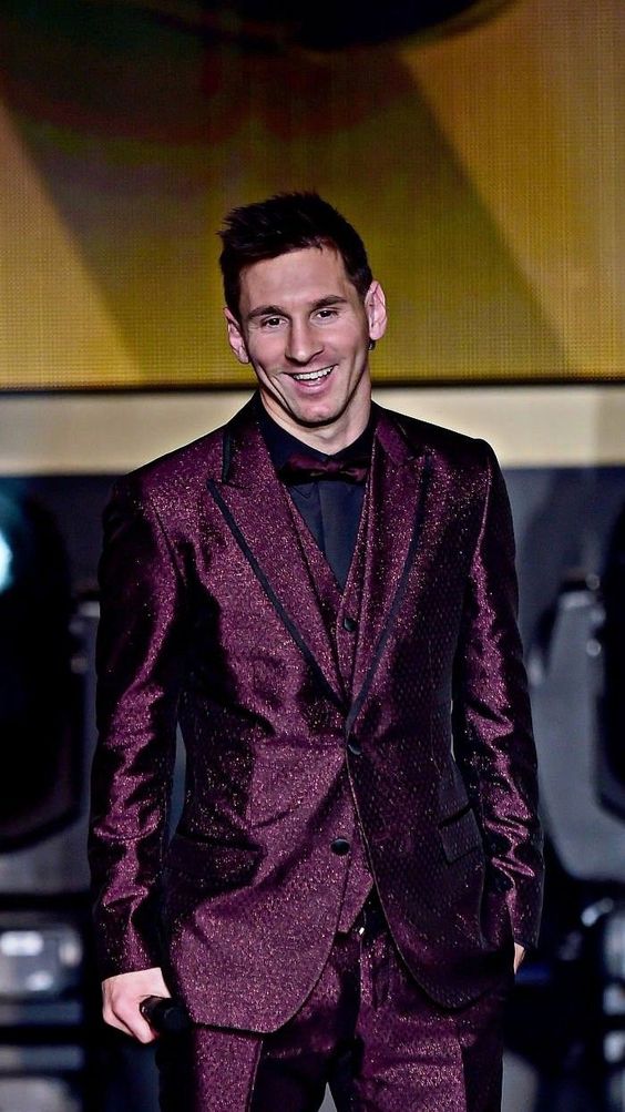 Lionel Messi Suit simplicity