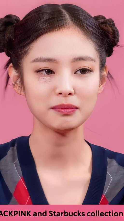 beauty tips of Selena Gomez and Blackpink’s Lisa lisa with under eye treatment