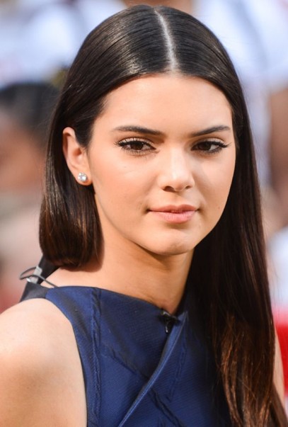 Kendall Jenner flawless skin 3