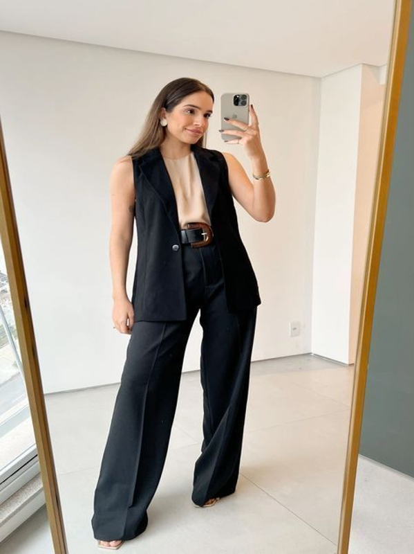 Choose Tailored Fit For A Modern Merri–Looking Petite Fashion