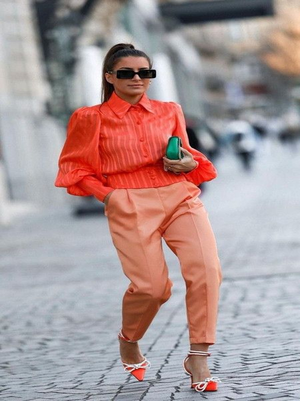 Color Blocking: It’s Time to Make a Fashion Statement for Petite Women