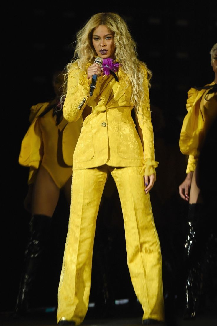 Beyoncé’s Power Suit yellow