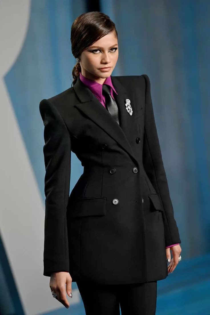 Zendaya's Power Suit black