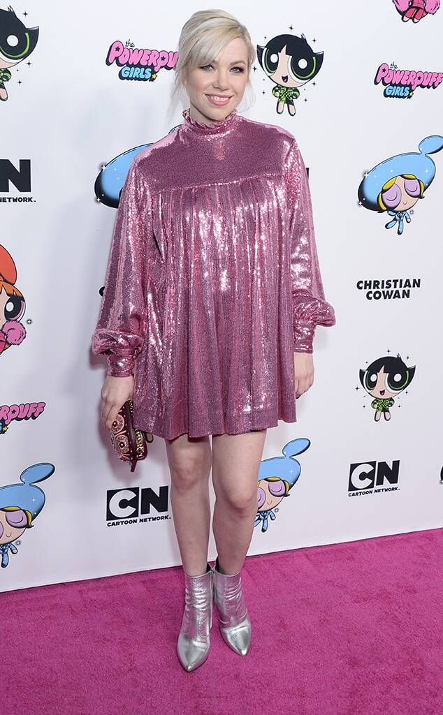 Carly Rae Jepsen pink dress