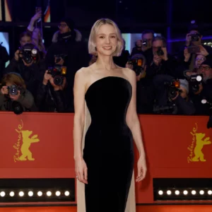 Carey Mulligan hairstyles 