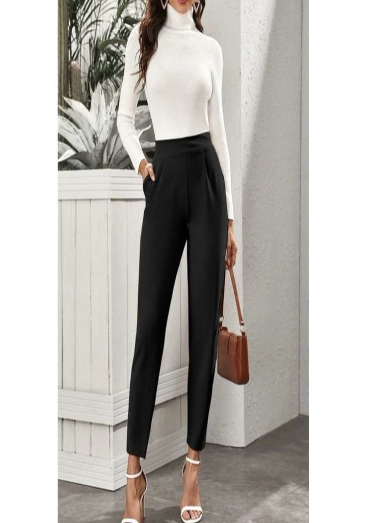 Timeless Comfort: The Classic Fit Work Pants for Women